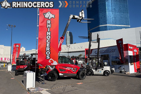 Badak di CONEXPO - LAS VEGAS